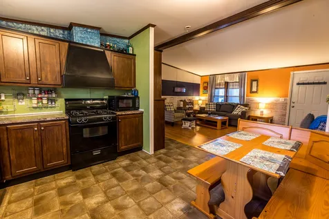 36 Hillside Drive Allenstown NH 03275-2440