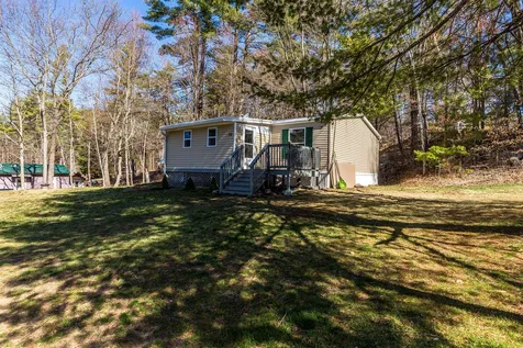 36 Hillside Drive Allenstown NH 03275-2440