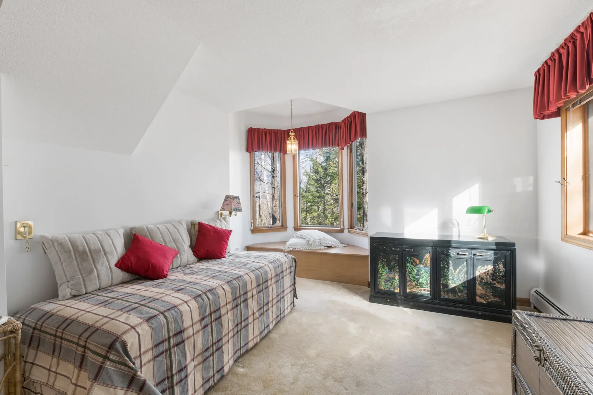 14 Summit Drive Grantham NH 03753