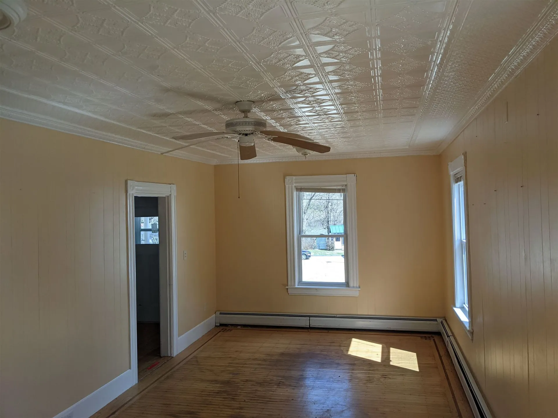 8 Church Street Greenville NH 03048