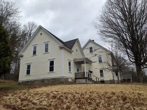 8 Church Street Greenville NH 03048