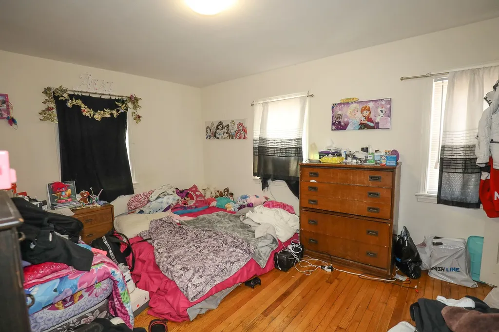 85-87 Mary Ann Road Manchester NH 03104