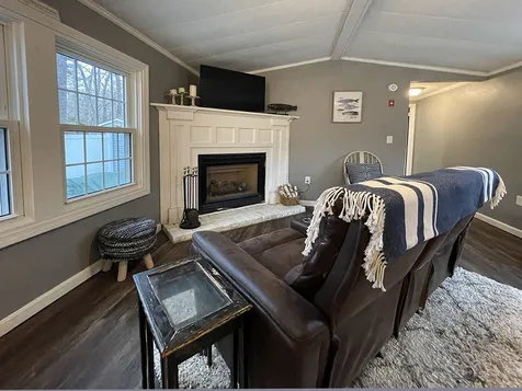 8 Granite Lane Wolfeboro NH 03894