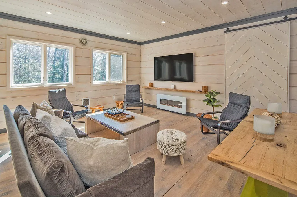 11 Beebe Hill Road Chittenden VT 05737