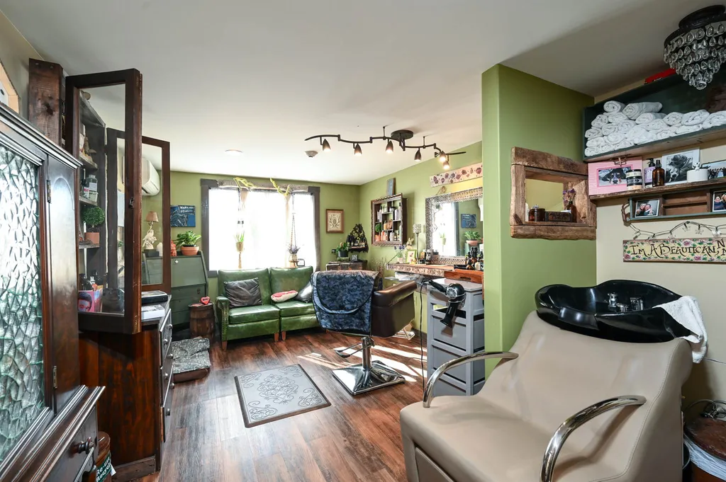 1934 Lake Shore Road Gilford NH 03249
