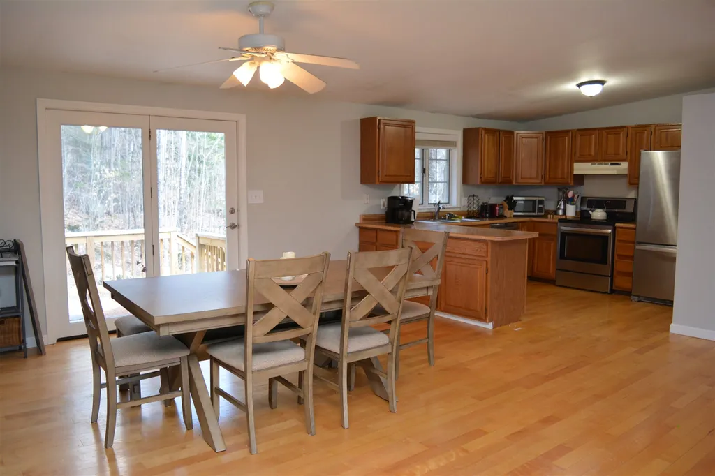 18 Butternut Road Grantham NH 03753
