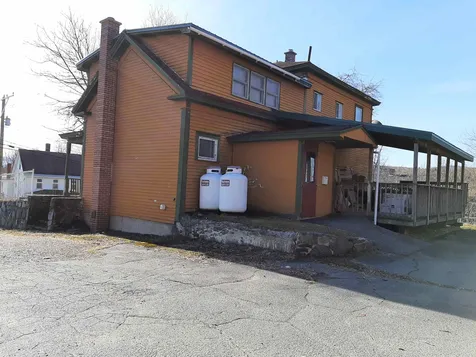 185 Main Street Colebrook NH 03576