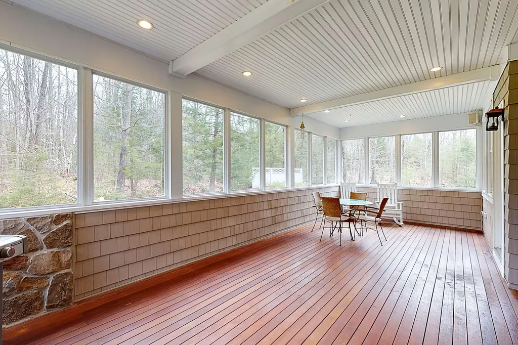 22 Dewitt Drive Alton NH 03809