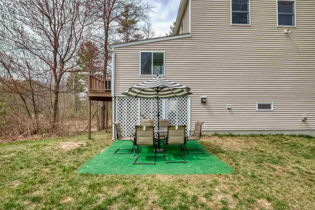 113 Wiley Hill Road Londonderry NH 03053