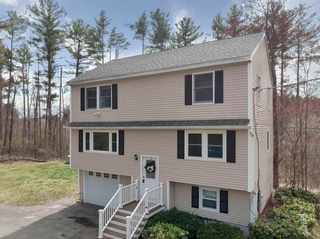 113 Wiley Hill Road Londonderry NH 03053