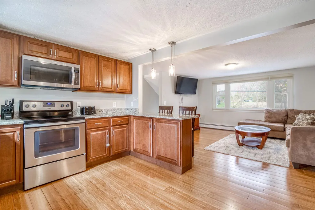 113 Wiley Hill Road Londonderry NH 03053