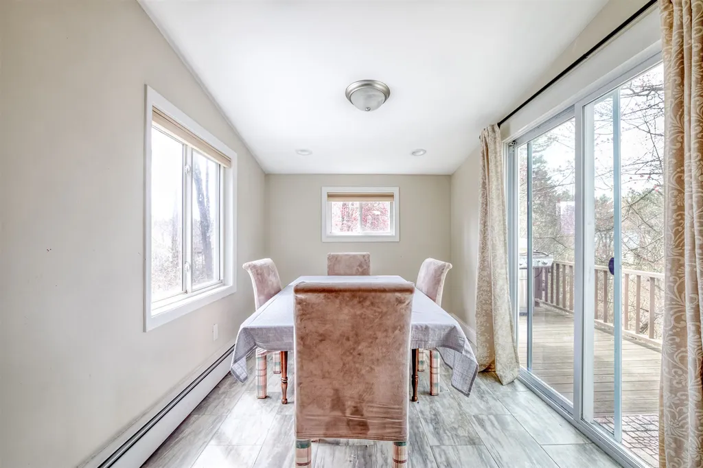 113 Wiley Hill Road Londonderry NH 03053