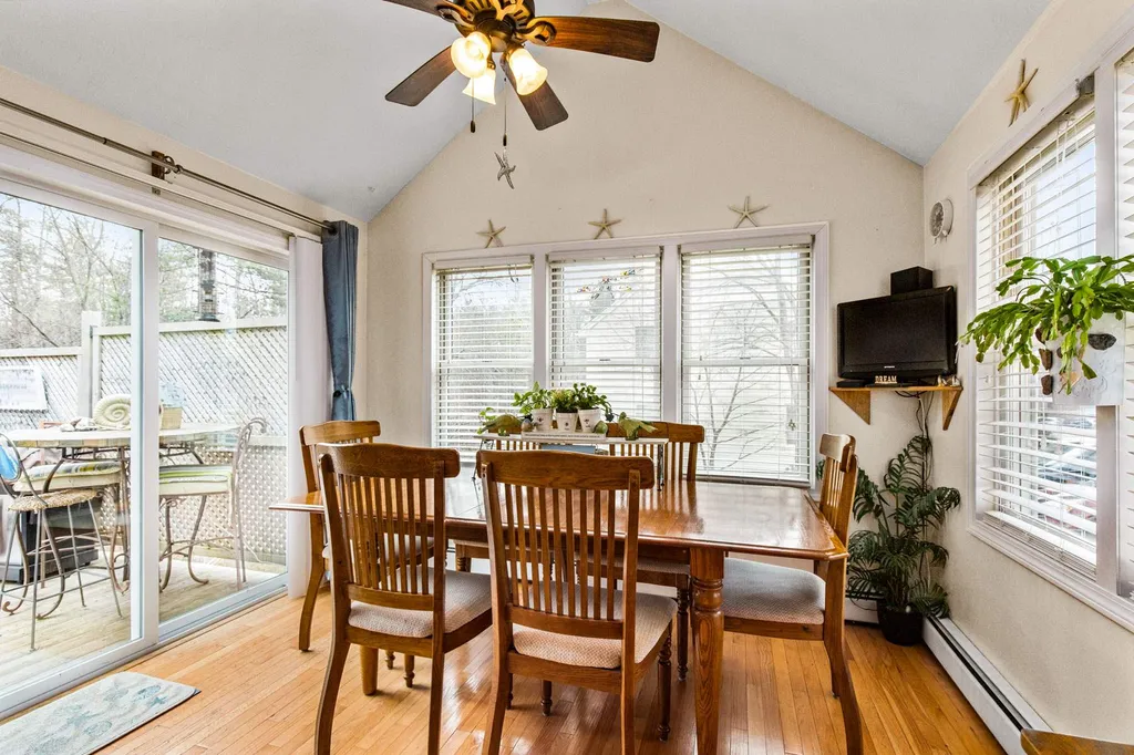 7 Alderwood Drive Stratham NH 03885