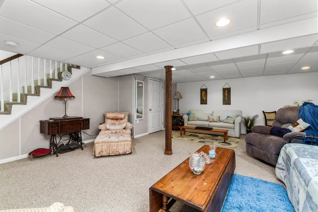 7 Alderwood Drive Stratham NH 03885