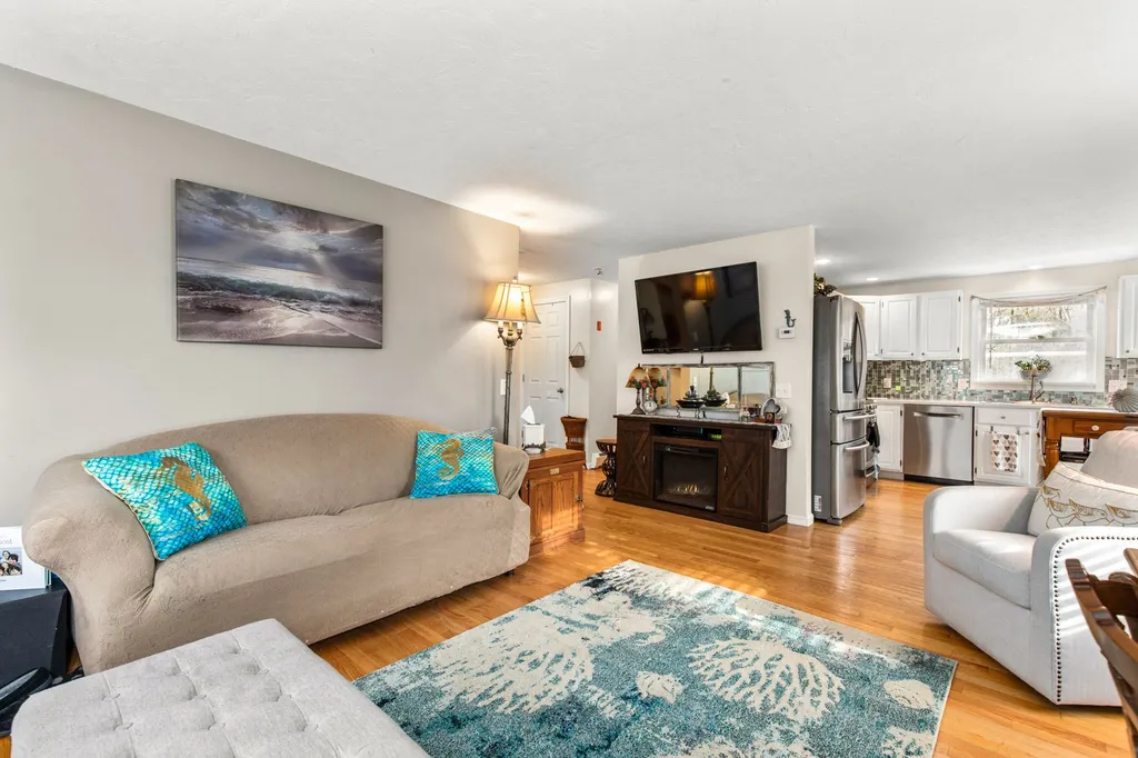 7 Alderwood Drive Stratham NH 03885