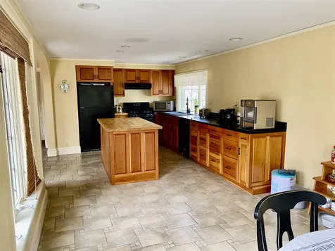 29 Mill Road Durham NH 03824