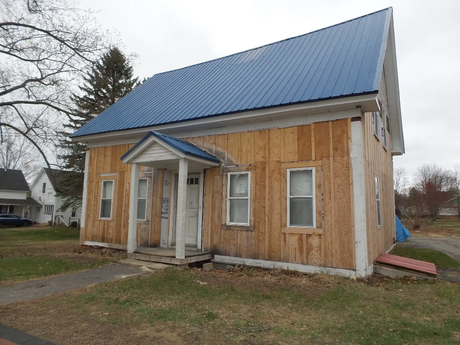 15 School Street Belmont NH 03220