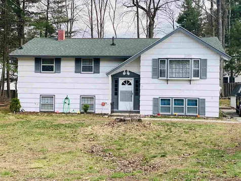 7 Nelson Street Nashua NH 03063