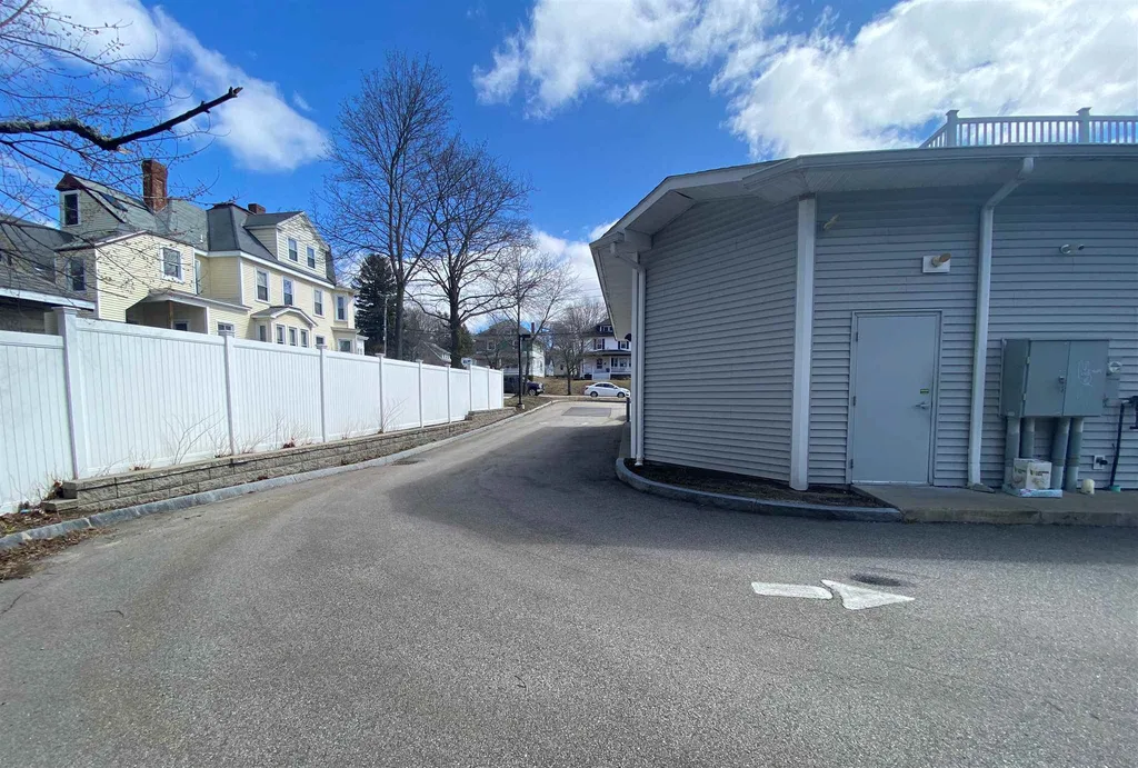 52 Central Avenue Dover NH 03820