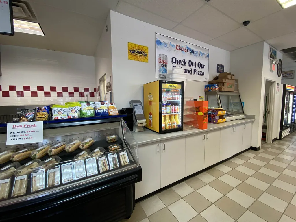 52 Central Avenue Dover NH 03820