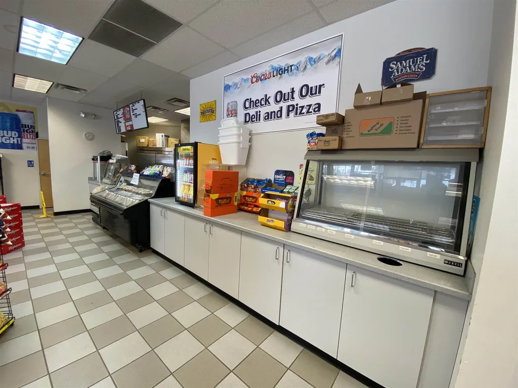 52 Central Avenue Dover NH 03820