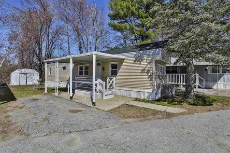 28 Friendship Drive Salem NH 03079