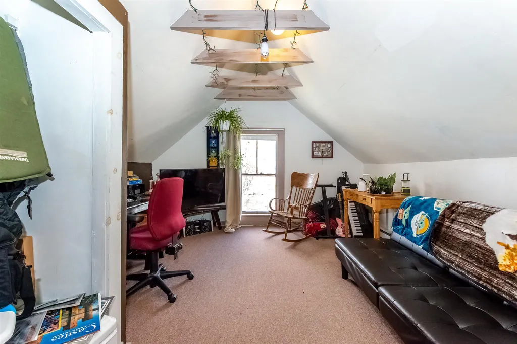 8 Annie Street Berwick ME 03901