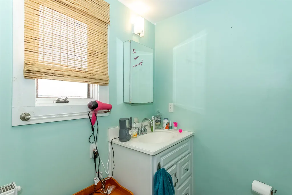 8 Annie Street Berwick ME 03901