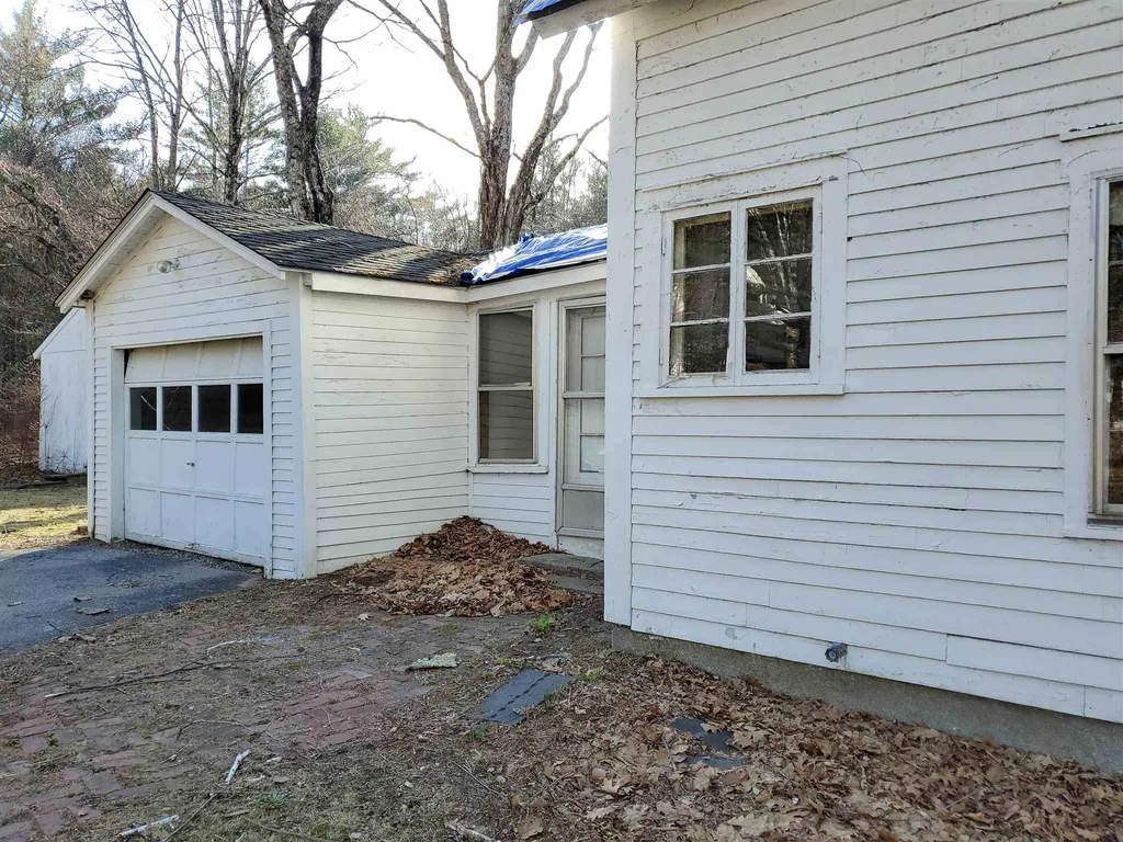 55 Water Street Bradford NH 03221