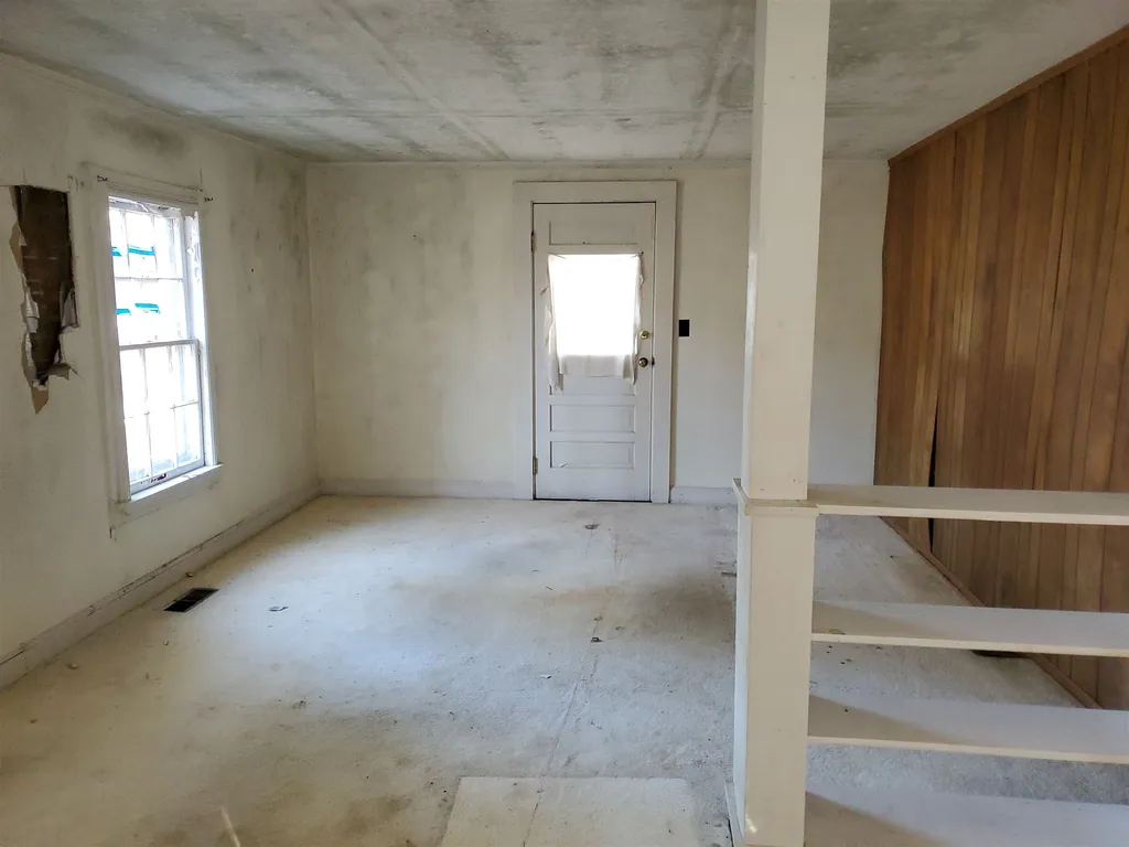 55 Water Street Bradford NH 03221