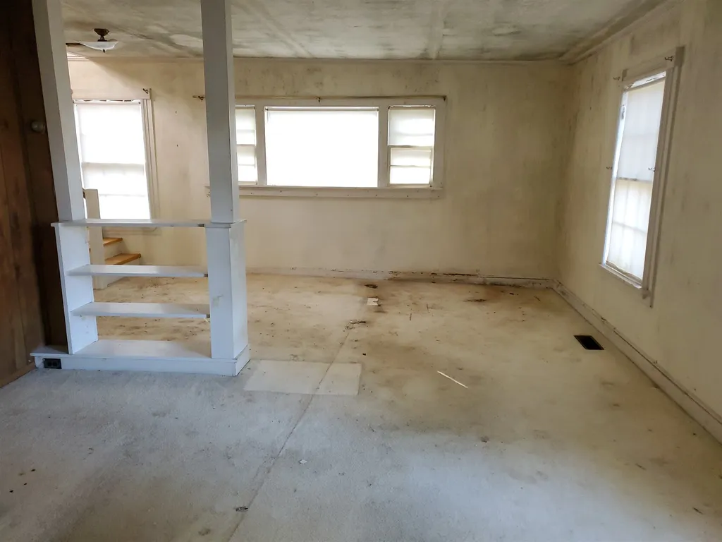 55 Water Street Bradford NH 03221