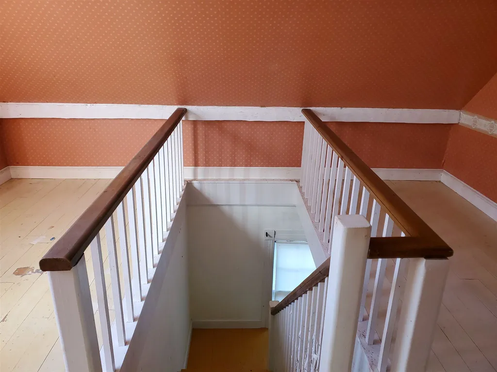 55 Water Street Bradford NH 03221