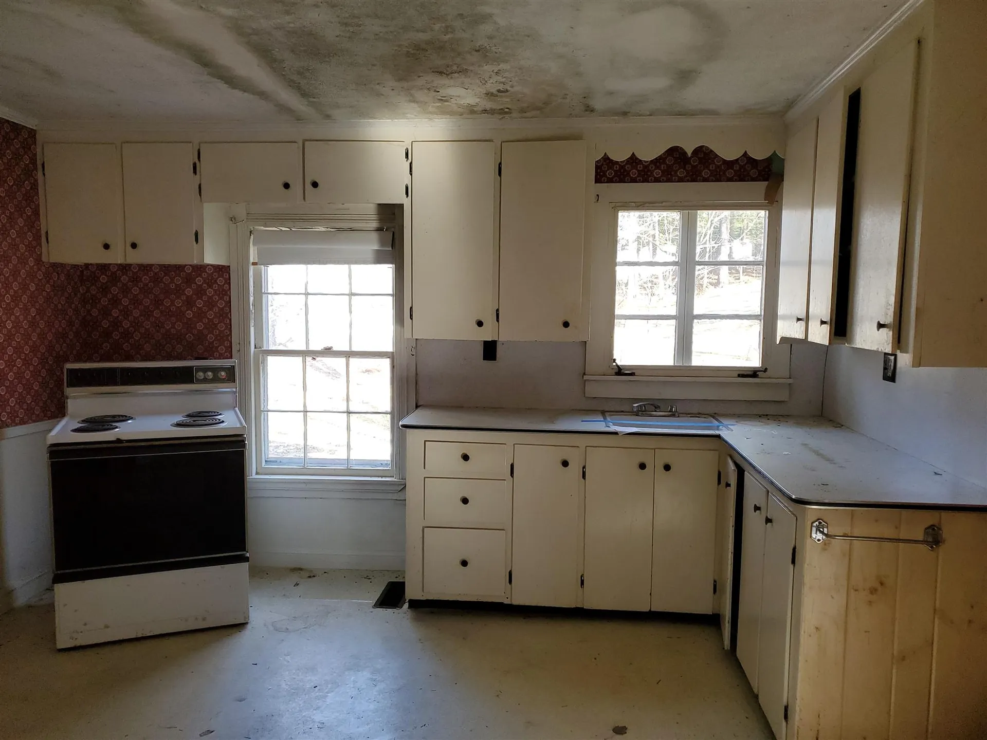 55 Water Street Bradford NH 03221