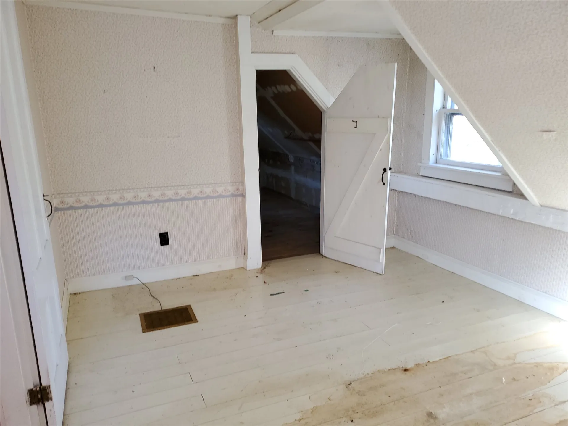 55 Water Street Bradford NH 03221