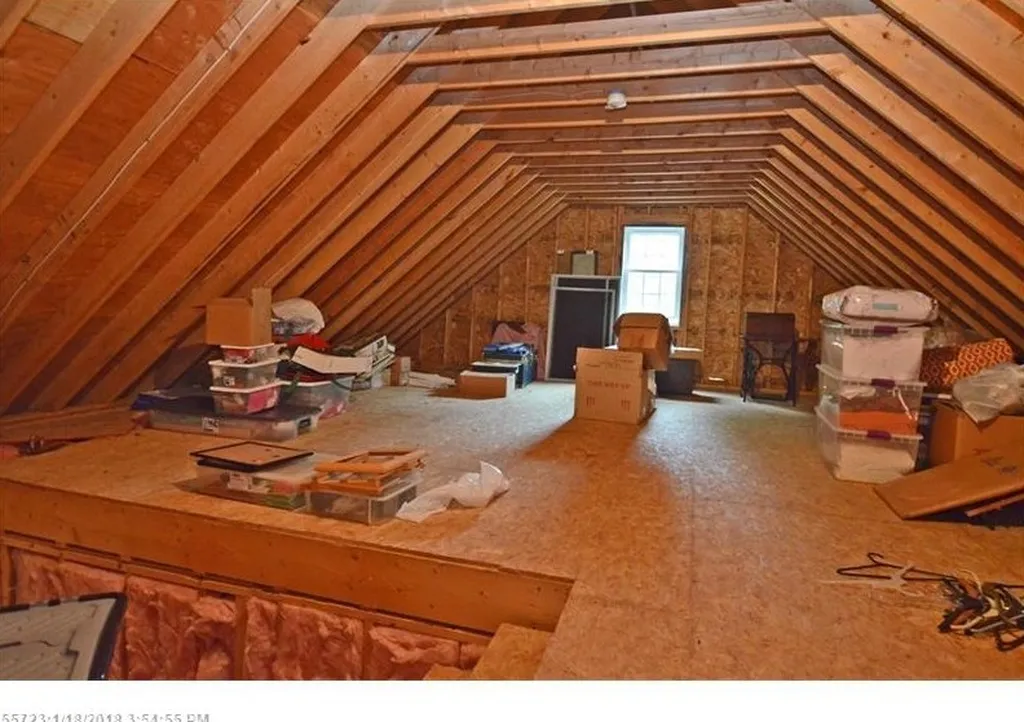 358 Beech Road Eliot ME 03903