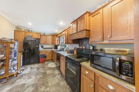 6 Garden Drive Allenstown NH 03275