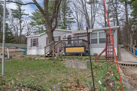 6 Garden Drive Allenstown NH 03275