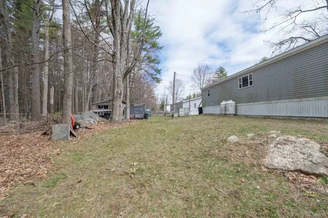 6 Garden Drive Allenstown NH 03275