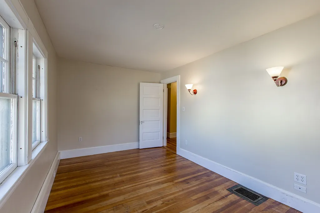 1-3 Beech Street Newmarket NH 03857