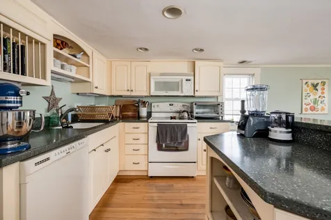 49 Arch Street Dover NH 03820