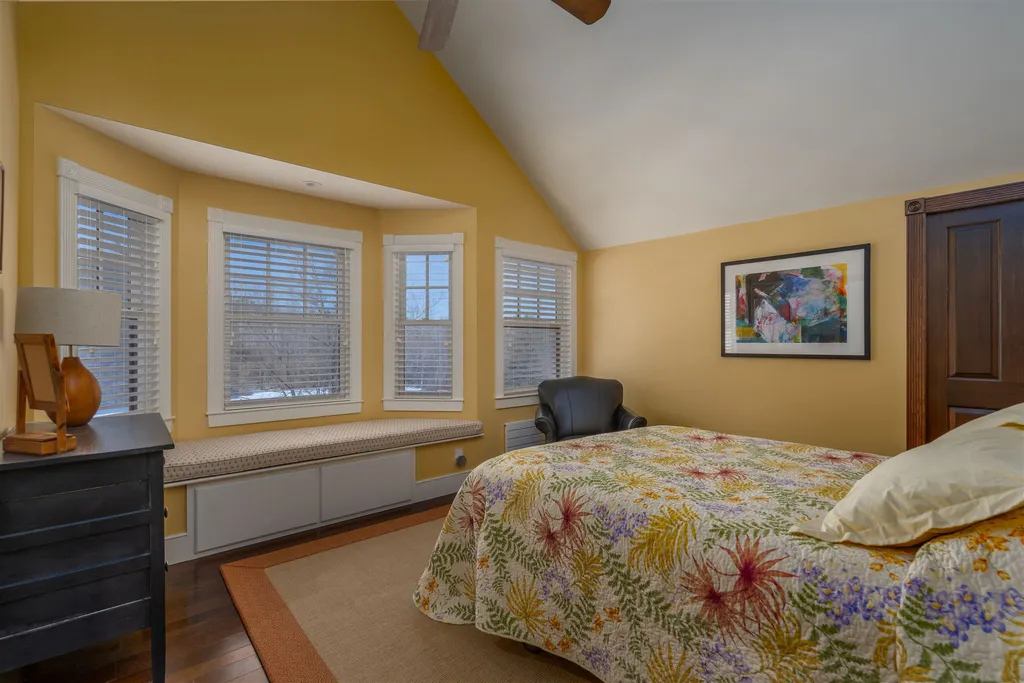 133 Waukewan Street Meredith NH 03253