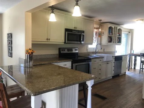 10 Decatur Road Portsmouth NH 03801