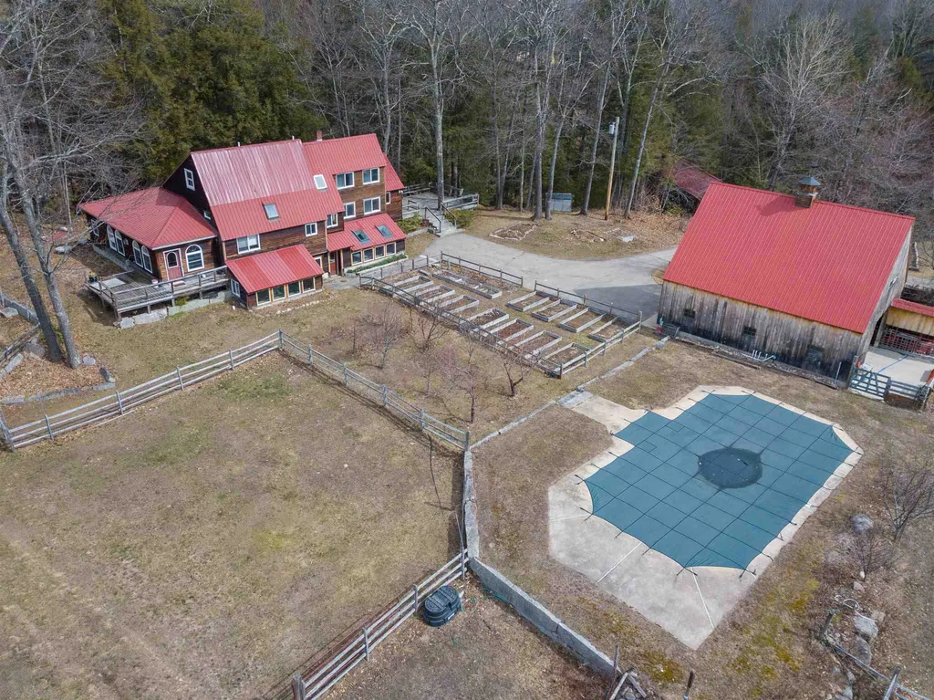 597 Passaconaway Road Conway NH 03818