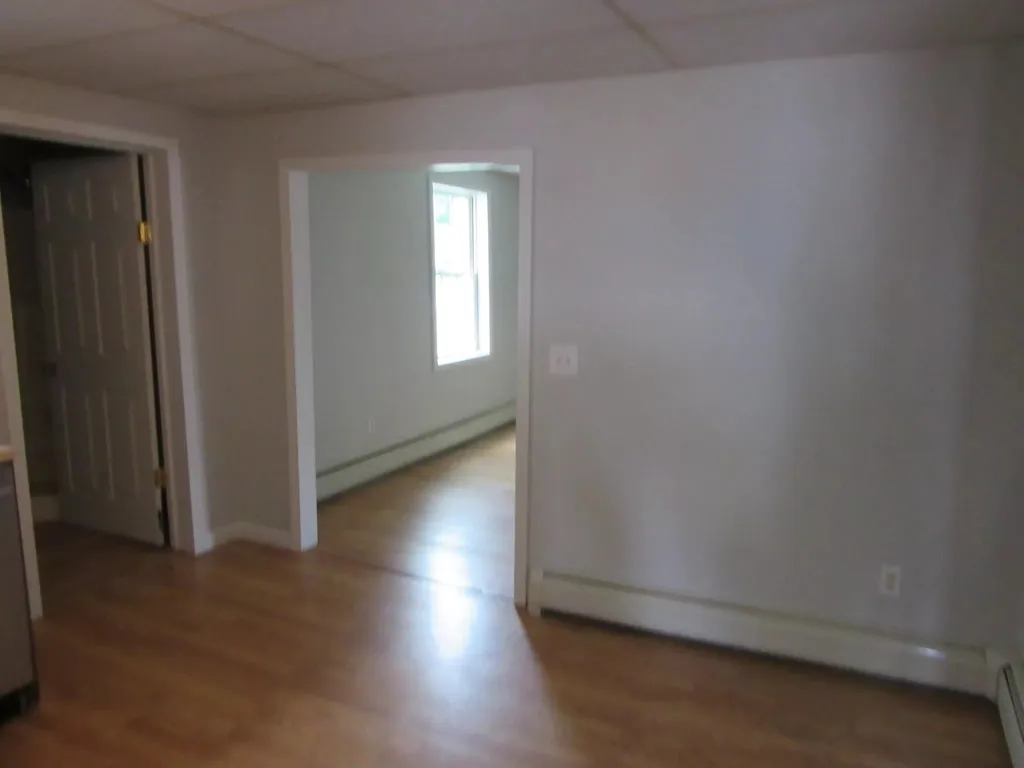 10 Harrison Avenue Rochester NH 03867