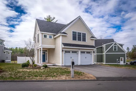 13 Daybreak Drive Newmarket NH 03857