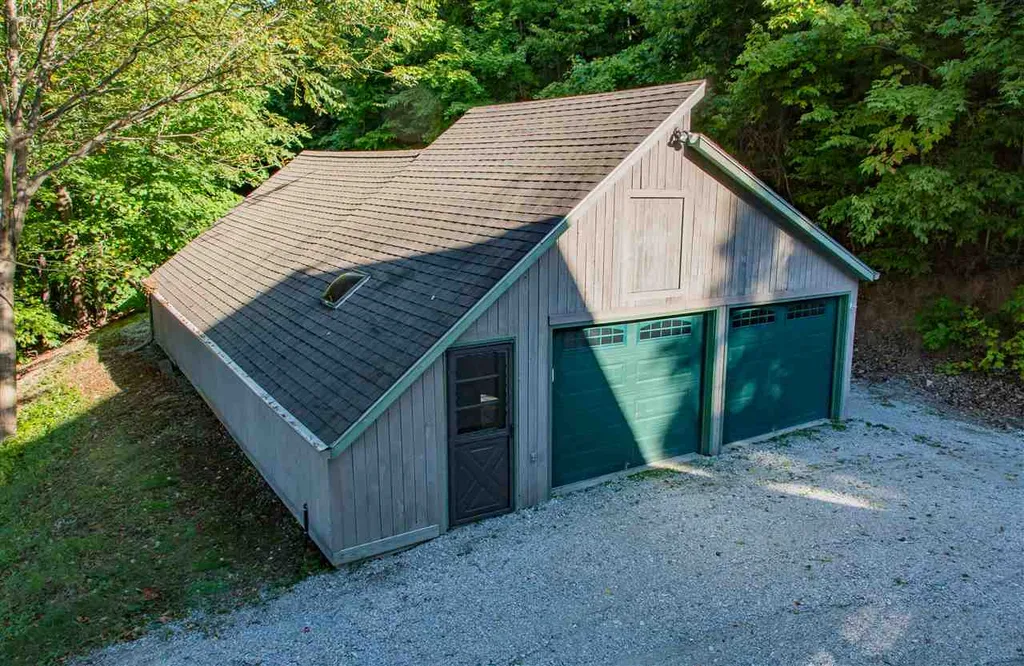 366 Bown Lane Charlotte VT 05445