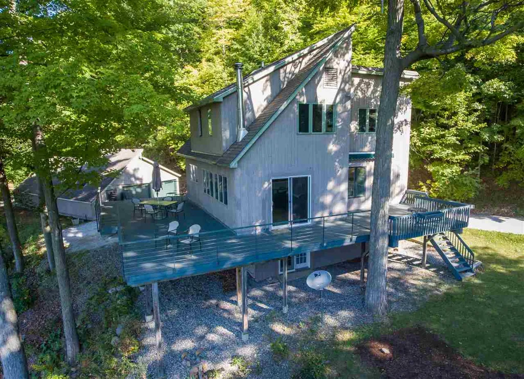 366 Bown Lane Charlotte VT 05445