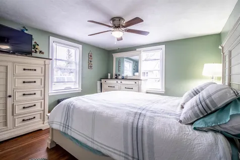 28 Olde Farm Lane Rochester NH 03867