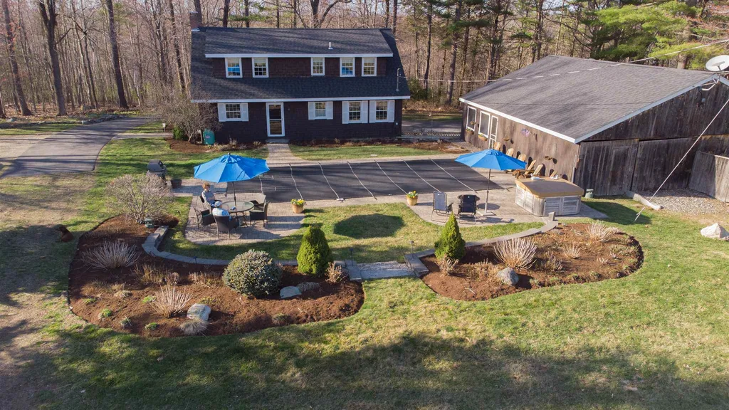 20 Thornell Road Newton NH 03858