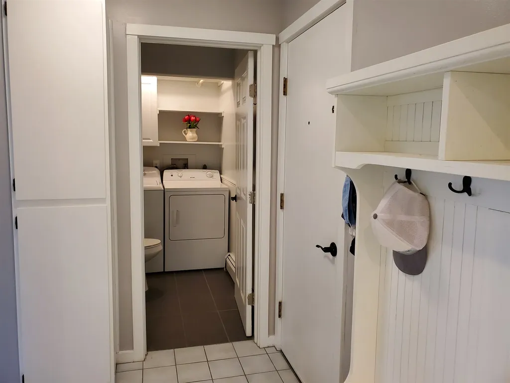 27 Pleasant Street Lebanon NH 03784
